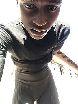 Caramel102004 online show from 14, 6, 2026