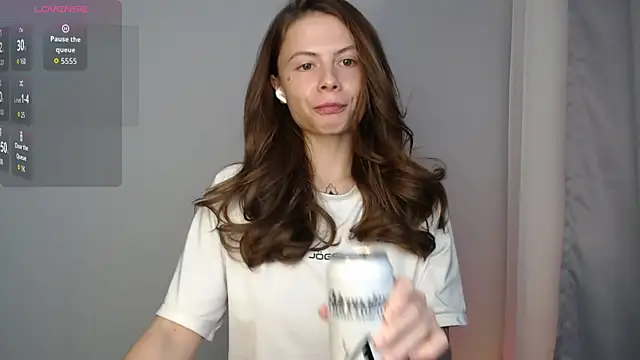 BellaAbey online show from 27, 4, 2026