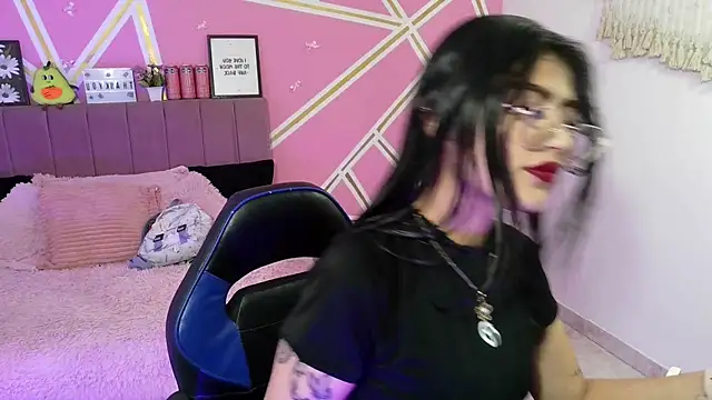 isa bunny18 online show from 9, 3, 2026