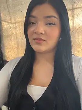 EmmaBlossom online show from 28, 9, 2025