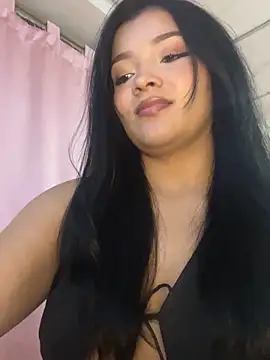 EmmaBlossom online show from 8, 10, 2025