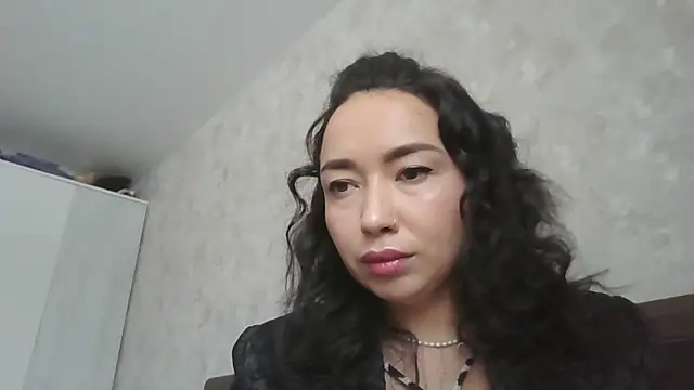 Cynariva online show from 28, 11, 2025