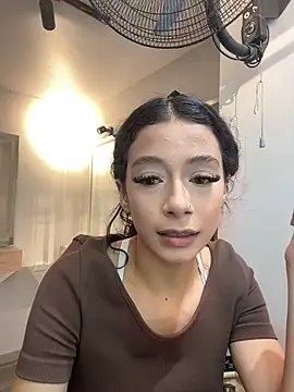 ChloeRosses online show from 18, 4, 2026