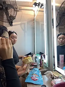 ChloeRosses online show from 21, 4, 2026