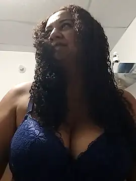 MEYBELLATINA online show from 27, 9, 2025