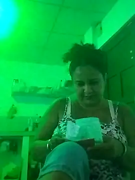 MEYBELLATINA online show from 4, 3, 2026