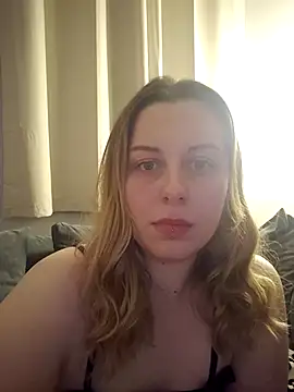 Brutal brunettexx online show from 3, 8, 2026