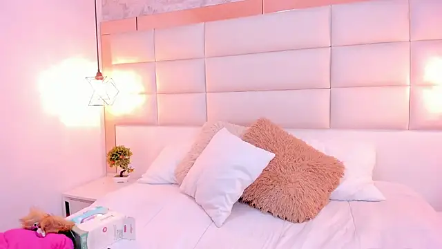 Megane whitte online show from 21, 11, 2025