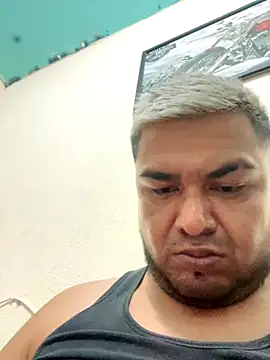 Sk3m veryhot online show from 3, 12, 2025