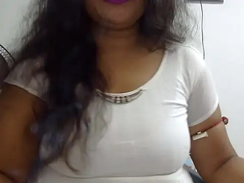 aarohee9 online show from 5, 12, 2025