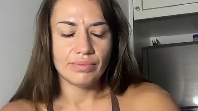 Roriann online show from 7, 3, 2026