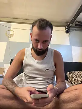 Snapshot of juan03065 chatting on 3, 6, 2026 juan03065 online show from 3, 6, 2026