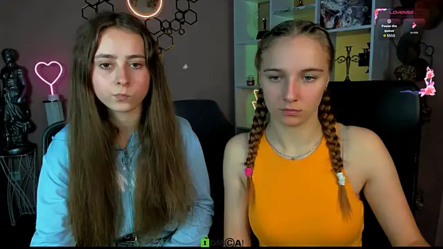 rebecca smile online show from 17, 10, 2025