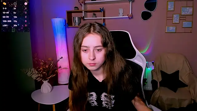 rebecca smile online show from 7, 11, 2025