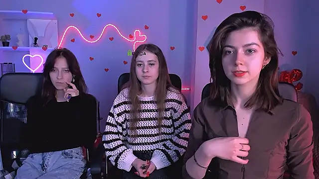 rebecca smile online show from 7, 2, 2026