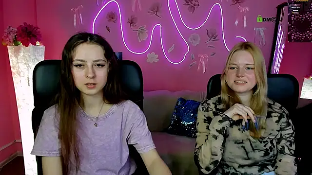 rebecca smile online show from 23, 4, 2026