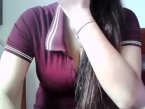 Snapshot of larj021bb chatting on 2, 11, 2025 larj021bb online show from 2, 11, 2025