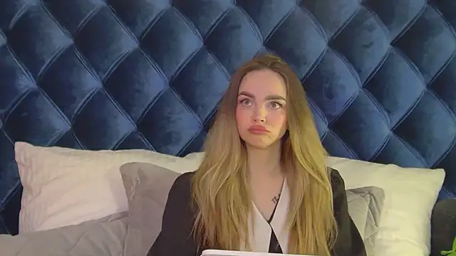 AnitaVenture online show from 6, 4, 2026