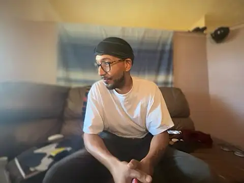 ThrowedWorldWide online show from 25, 4, 2026