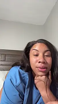 NeliaHexxen online show from 3, 10, 2025