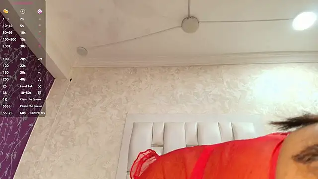 Layla lell online show from 10, 3, 2026