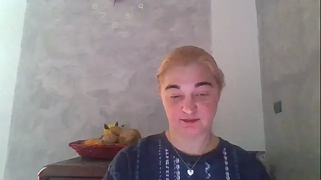 GoldenAngelMilf online show from 8, 4, 2026