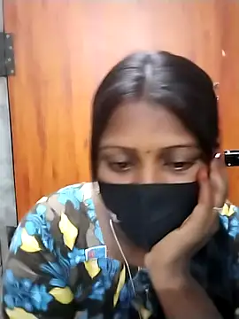 Tamil Hot Sandy online show from 18, 2, 2026