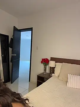 Capricho 01 online show from 26, 2, 2026