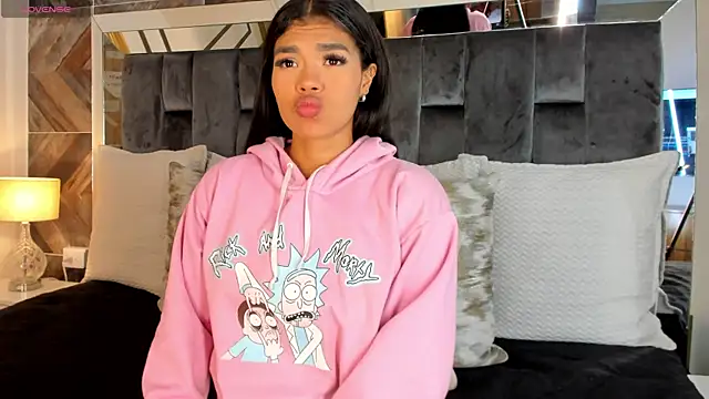 NaylaGrey online show from 17, 10, 2025