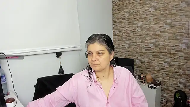 Yin yang hot online show from 21, 11, 2025