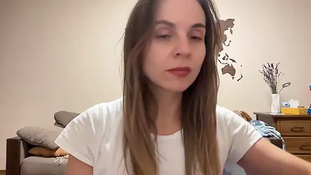 AnnieLove7722 online show from 24, 10, 2025