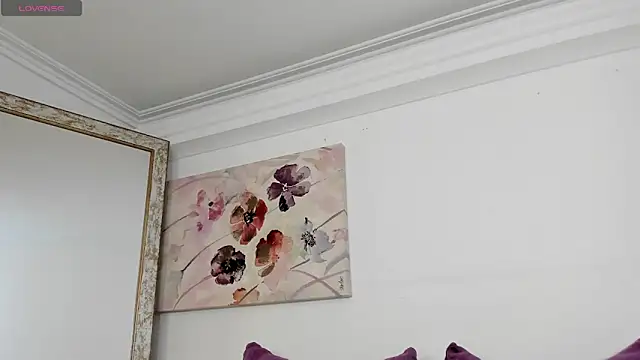 Snapshot of sofi_laane chatting on 23, 11, 2025 sofi laane online show from 23, 11, 2025