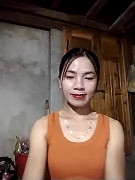 Snapshot of lmc-zz chatting on 14, 5, 2026 lmc-zz online show from 14, 5, 2026