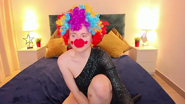 CamillaDreamer online show from 3, 10, 2025