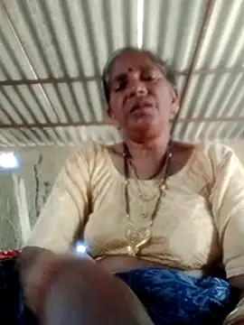 Snapshot of Rs_sonam chatting on 8, 11, 2025 Rs sonam online show from 8, 11, 2025