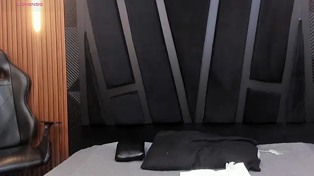 Valka Ross online show from 8, 11, 2025