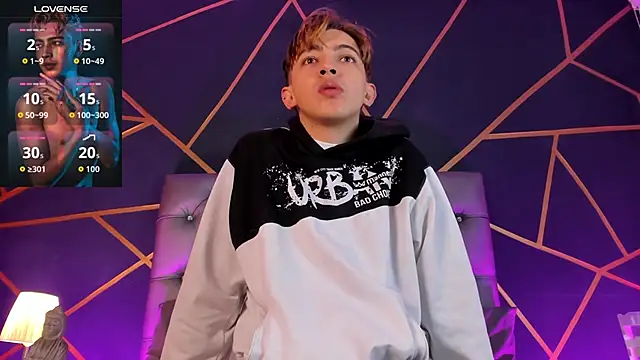 Lian Miller1  online show from 23, 4, 2026