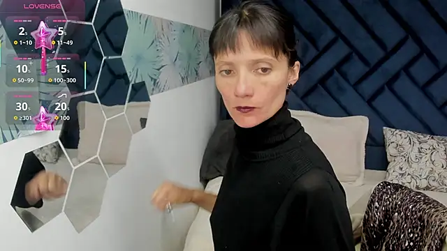 Valery More   online show from 7, 10, 2025