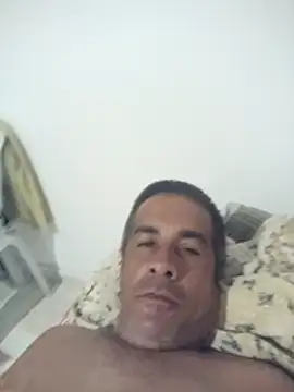 Snapshot of marcioazevedo chatting on 4, 3, 2026 marcioazevedo online show from 4, 3, 2026