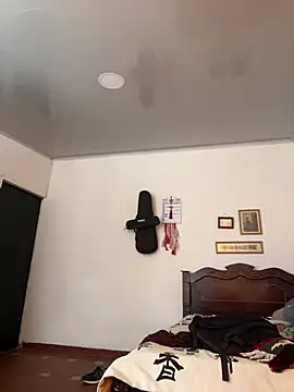 MadamLeRouge online show from 21, 4, 2026