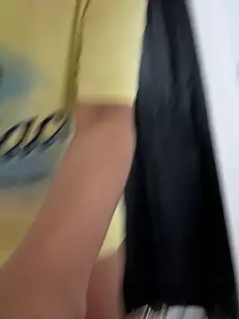 Amelia Rivas online show from 15, 4, 2026