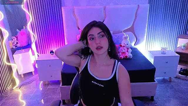 Ixchel tay online show from 21, 4, 2026