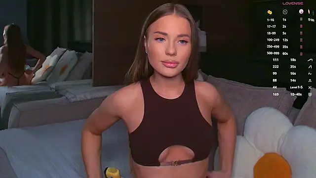 AlexisGraysX online show from 11, 9, 2025