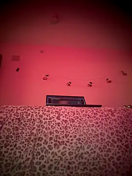 bellacagyal online show from 6, 1, 2026