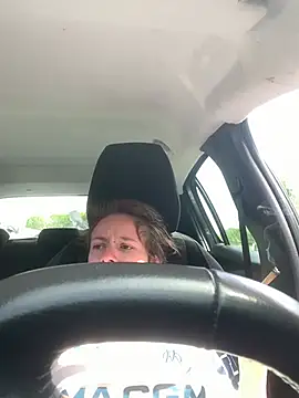 GoldenPussy1329 online show from 24, 4, 2026