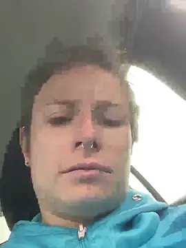 GoldenPussy1329 online show from 25, 4, 2026