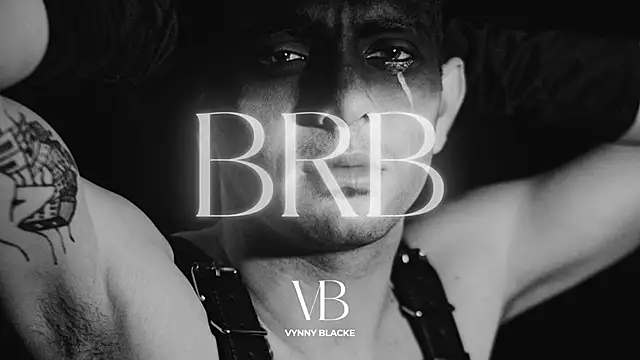 Snapshot of VynnyBlacke_ chatting on 20, 11, 2025 VynnyBlacke online show from 20, 11, 2025