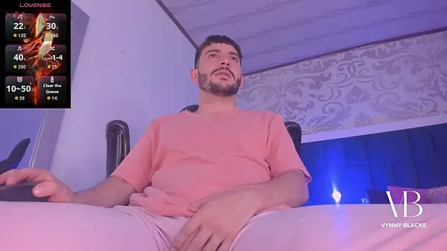 VynnyBlacke  online show from 12, 3, 2026