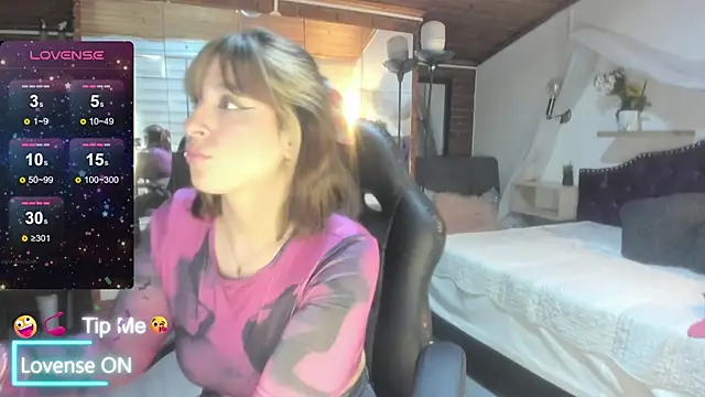 sophialyh 1 online show from 27, 4, 2026