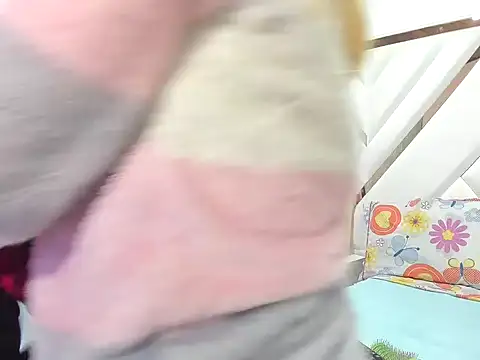 AliceCat 01 online show from 19, 12, 2025